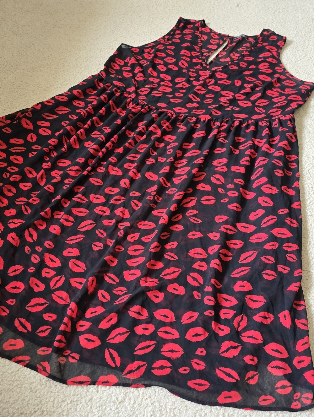MBLM Lip Print Sleeveless Babydoll Dress Size 2X 3X Black Red Sheer Overlay